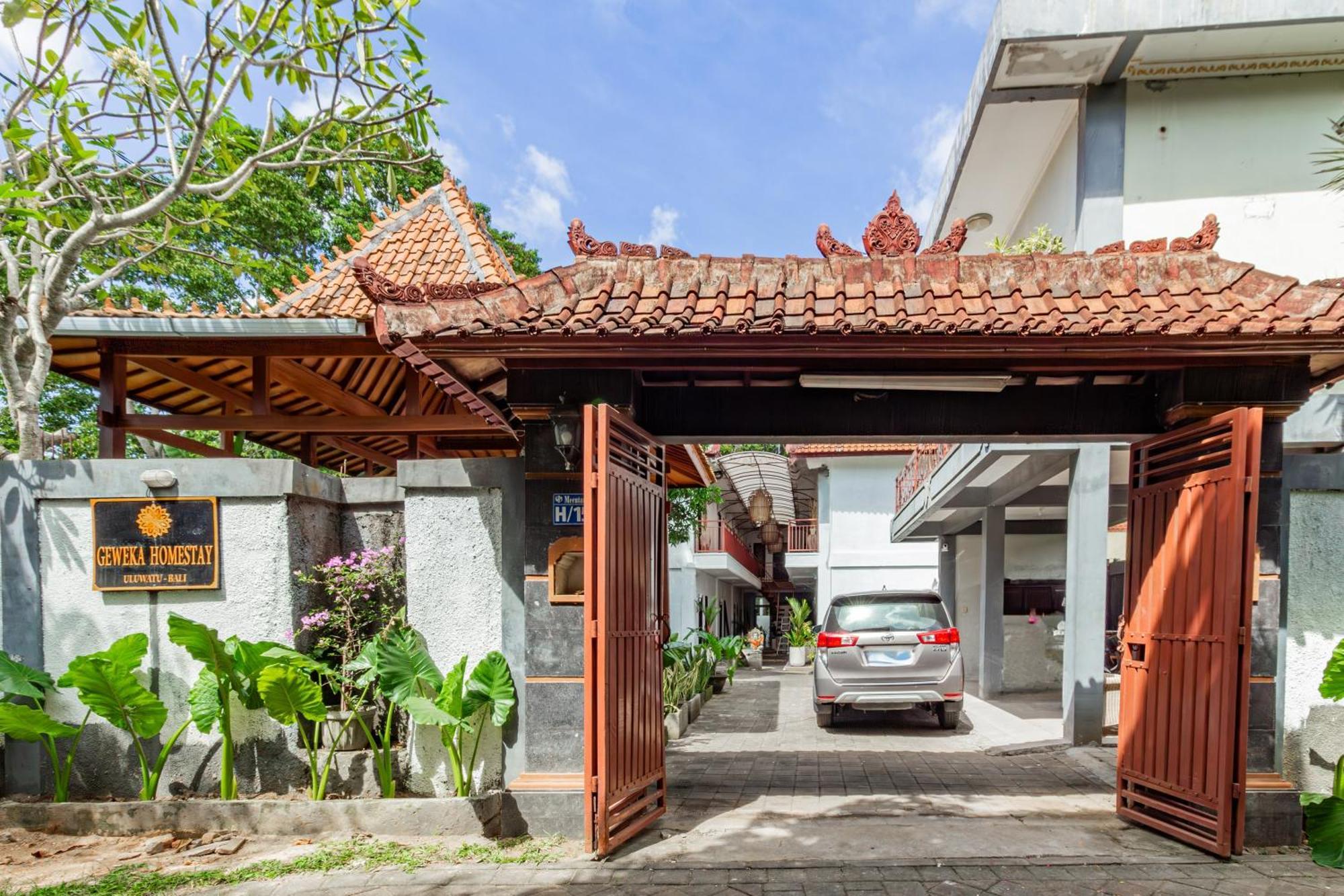 Capital O 93944 Geweka Homestay Jimbaran Eksteriør billede