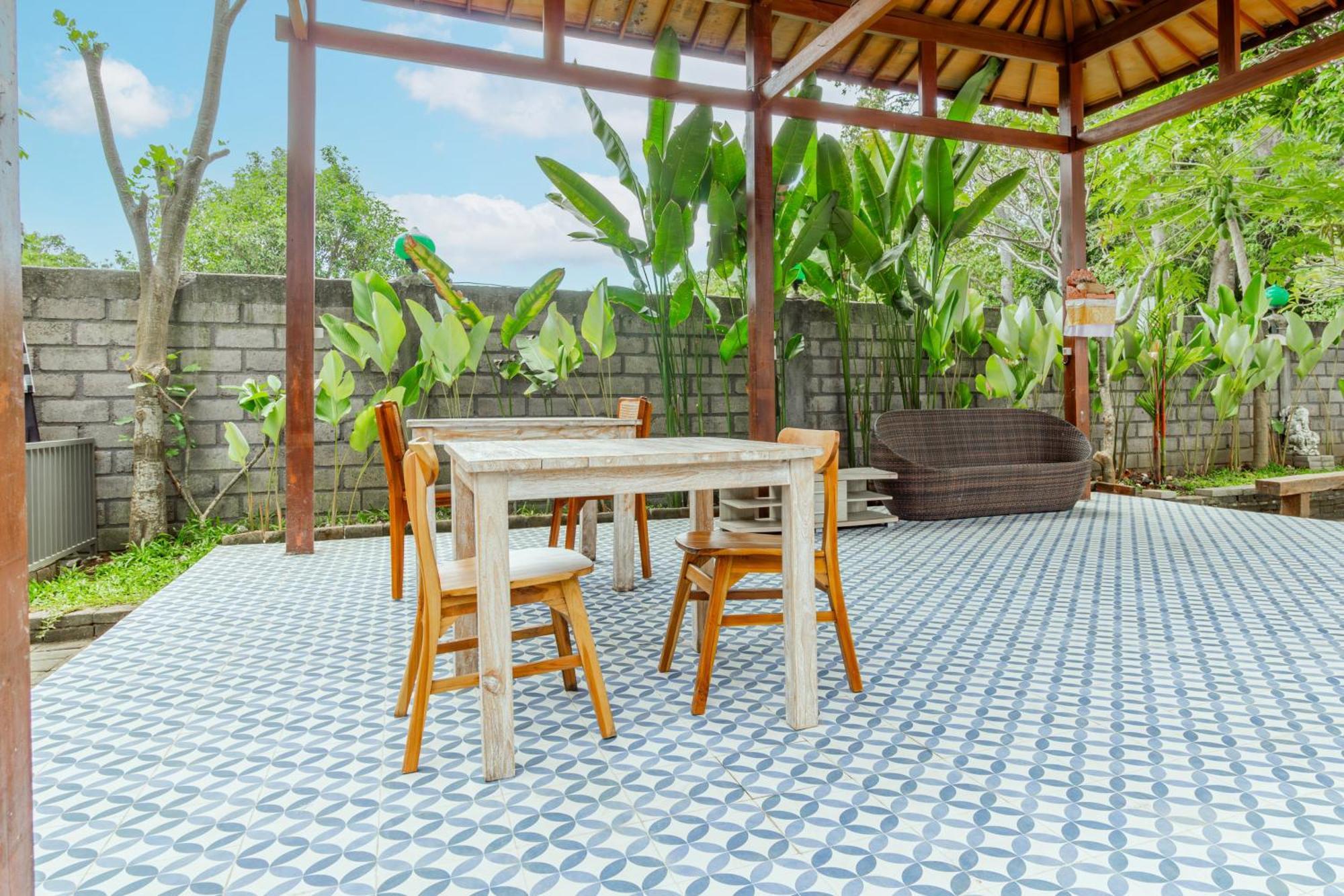 Capital O 93944 Geweka Homestay Jimbaran Eksteriør billede